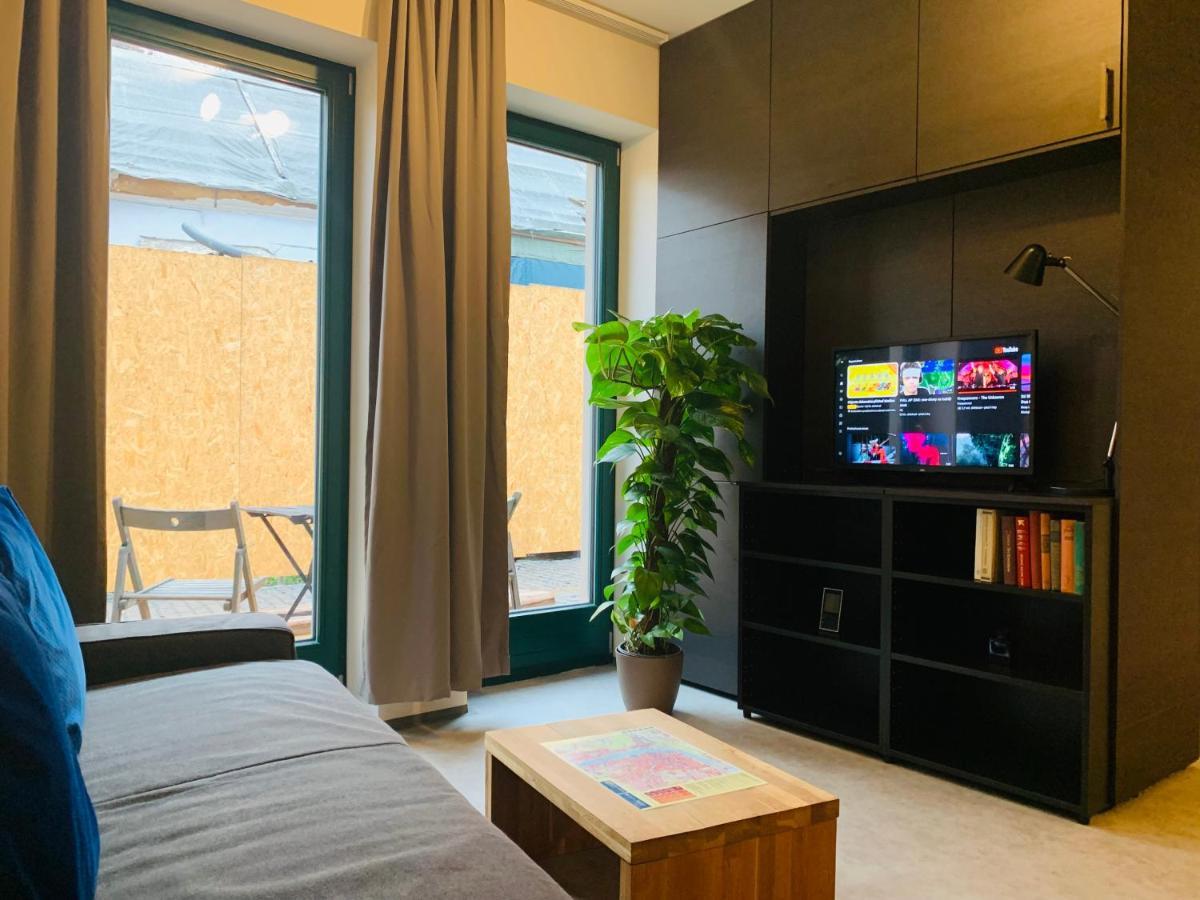 Cozy Friendly Place With Free Parking Prague Exterior photo