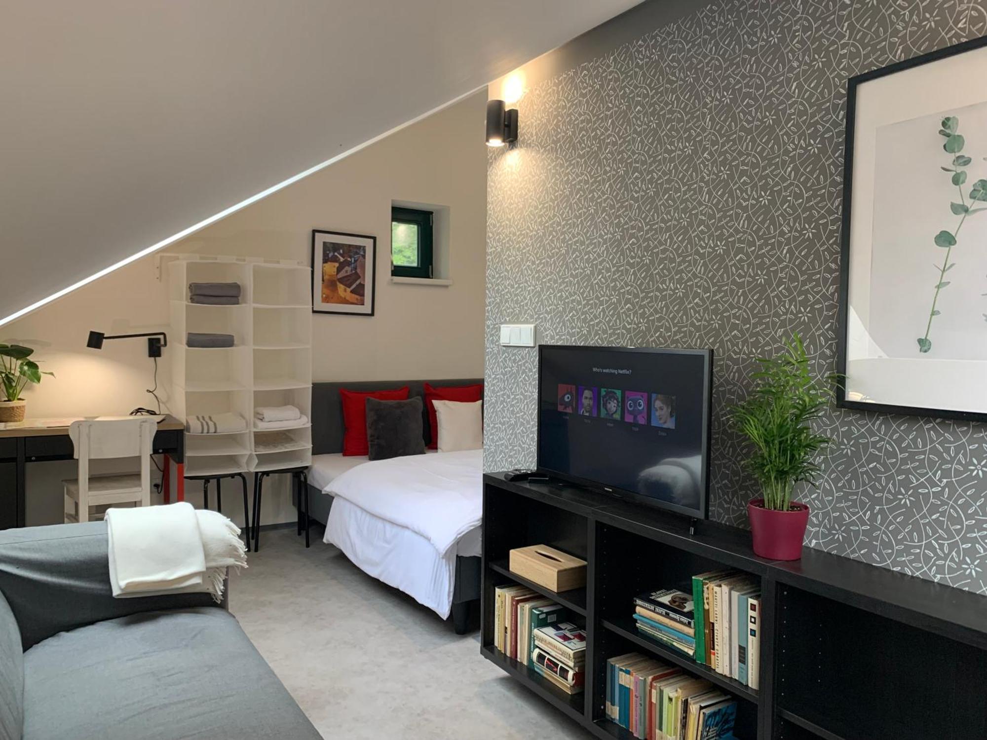 Cozy Friendly Place With Free Parking Prague Exterior photo